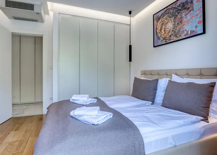 Ziza-5 By Interhome *