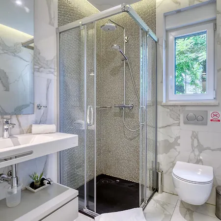 Ziza-5 By Interhome Lägenhet